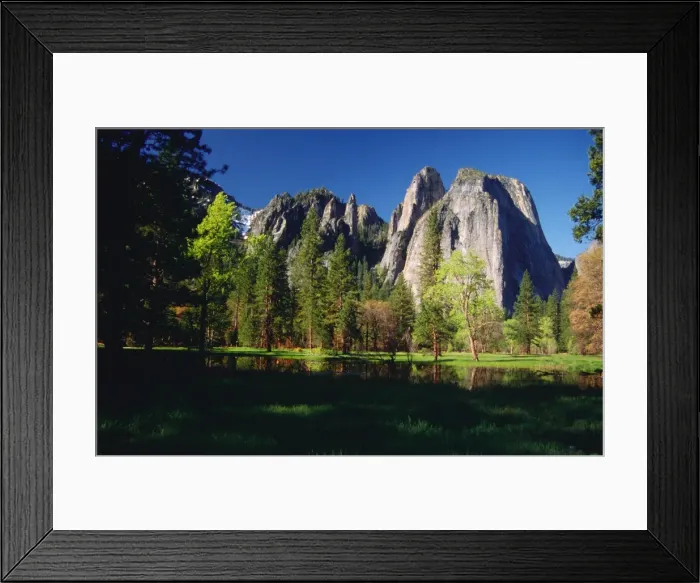 Framed Print : Spring-time in the Yosemite National Park, California, southern United States of America