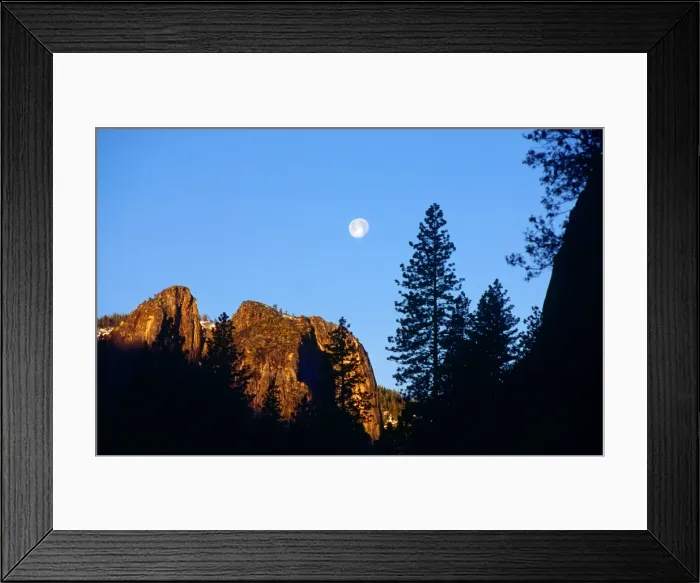 Framed Print : Spring-time in the Yosemite National Park, California, southern United States of America Framed Print : Spring-time in the Yosemite National Park, California, southern United States of America
