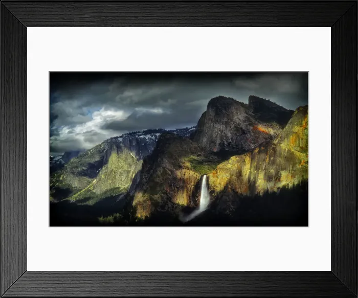 Framed Print : Spring-time in the Yosemite National Park, California, southern United States of America Framed Print : Spring-time in the Yosemite National Park, California, southern United States of America