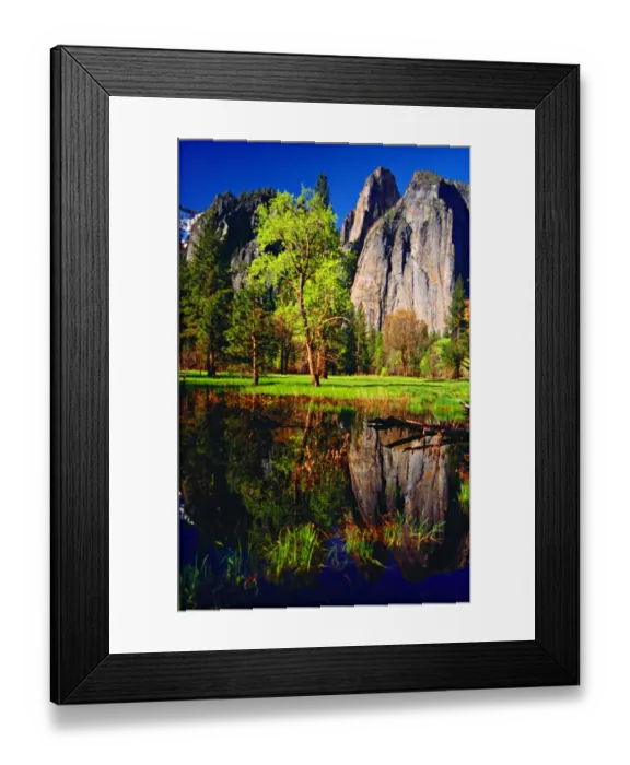 Framed Print : Spring-time in the Yosemite National Park, California, southern United States of America Framed Print : Spring-time in the Yosemite National Park, California, southern United States of America