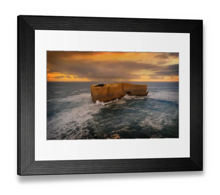 Framed Print : Shipwreck coastline, western Victoria, Australia