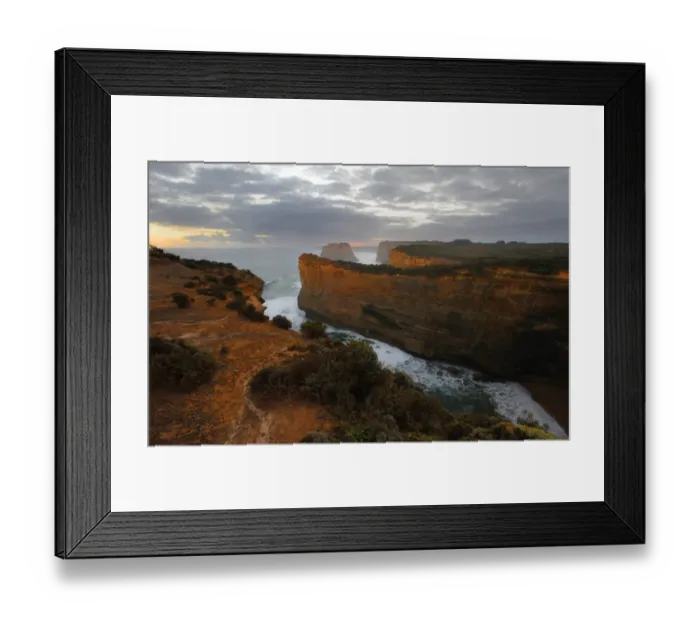 Framed Print : Shipwreck coastline, western Victoria, Australia Framed Print : Shipwreck coastline, western Victoria, Australia