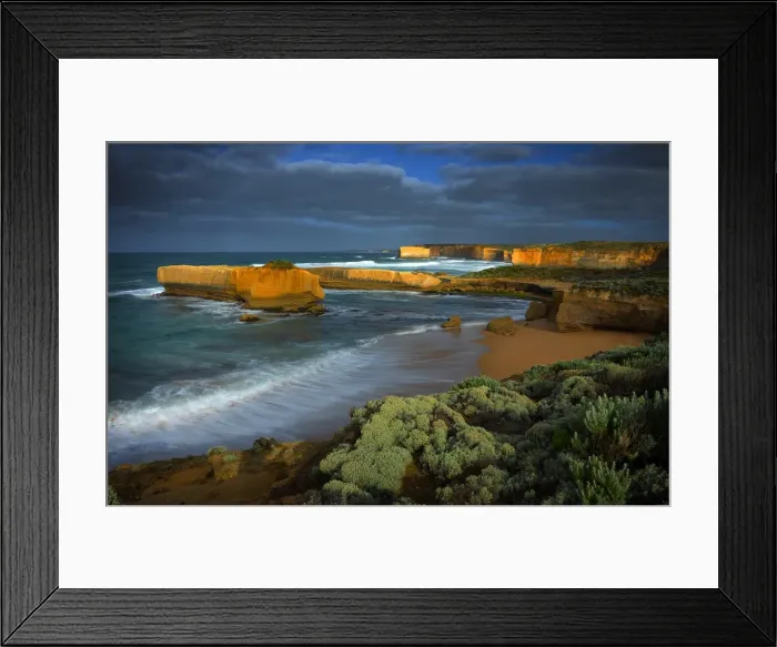 Framed Print : Shipwreck coastline, western Victoria, Australia