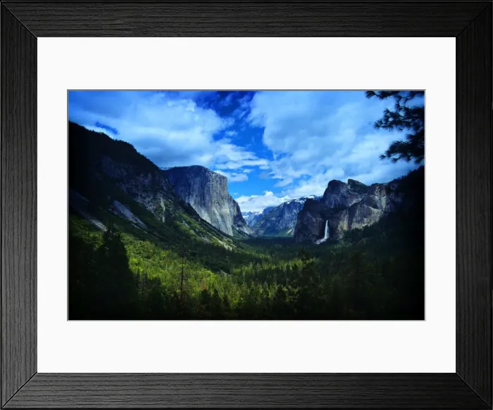 Framed Print : Yosemite National Park, California, western United States of America Framed Print : Yosemite National Park, California, western United States of America