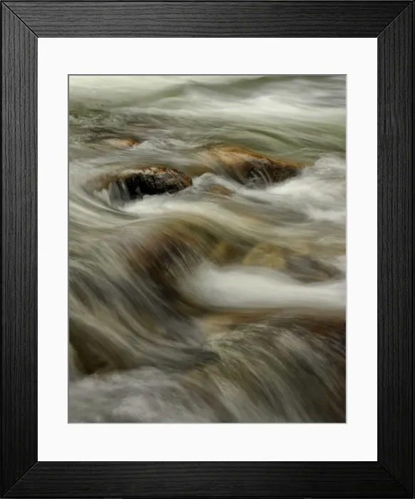 Framed Print : A view of the Merced River in Yosemite national Park, California, USA Framed Print : A view of the Merced River in Yosemite national Park, California, USA