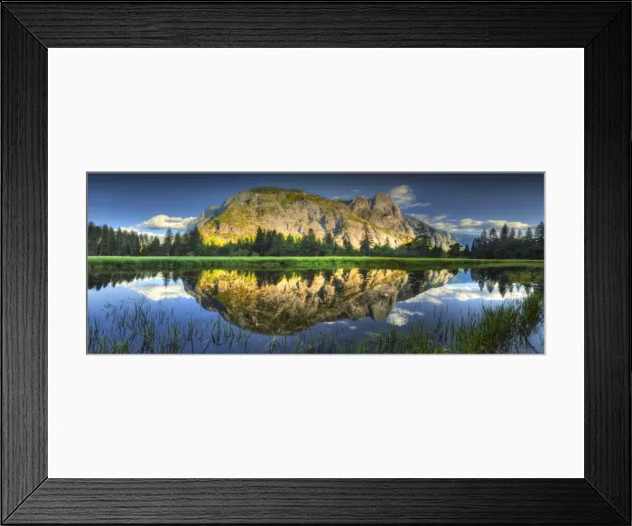 Framed Print : The meadow at Yosemite national park, California, USA Framed Print : The meadow at Yosemite national park, California, USA
