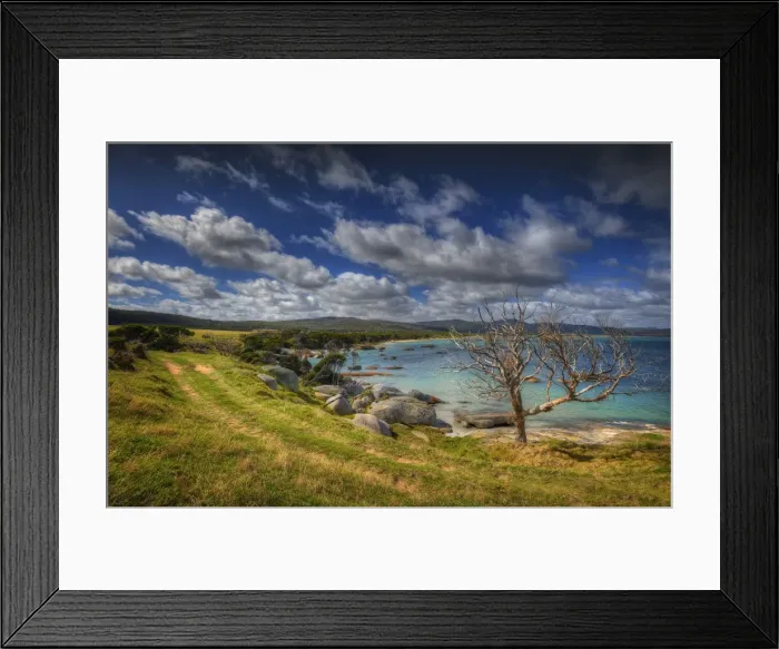 Framed Print : Sawyers Bay, Flinders Island, part of the Furneaux group, eastern Bass Strait, Tasmania