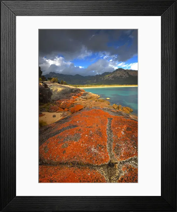 Framed Print : A view to the Strzelecki range, Flinders Island, part of the Furneaux group, eastern Bass Strait, Tasmania Framed Print : A view to the Strzelecki range, Flinders Island, part of the Furneaux group, eastern Bass Strait, Tasmania