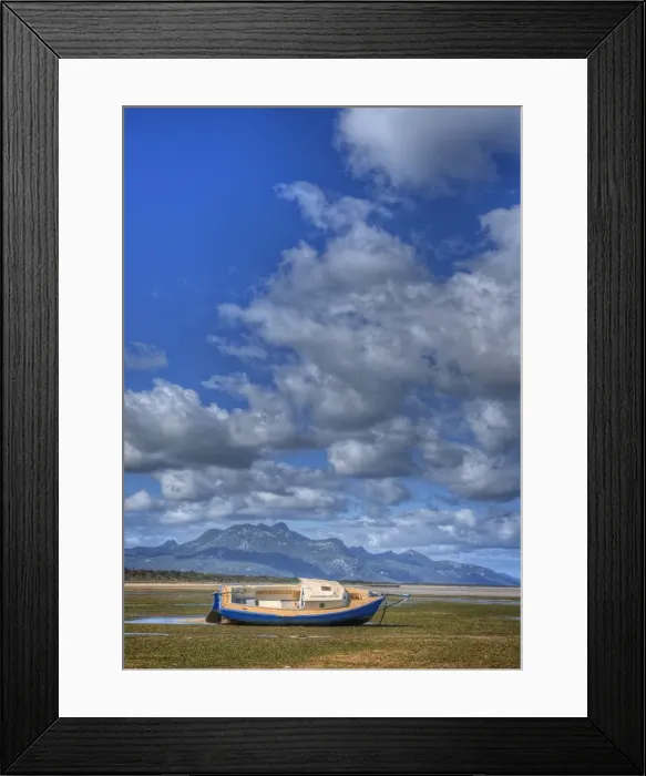 Framed Print : View of the bluff at low tide, Whitemark, Flinders Island, part of the Furneaux group, eastern Bass Strait, Tasmania