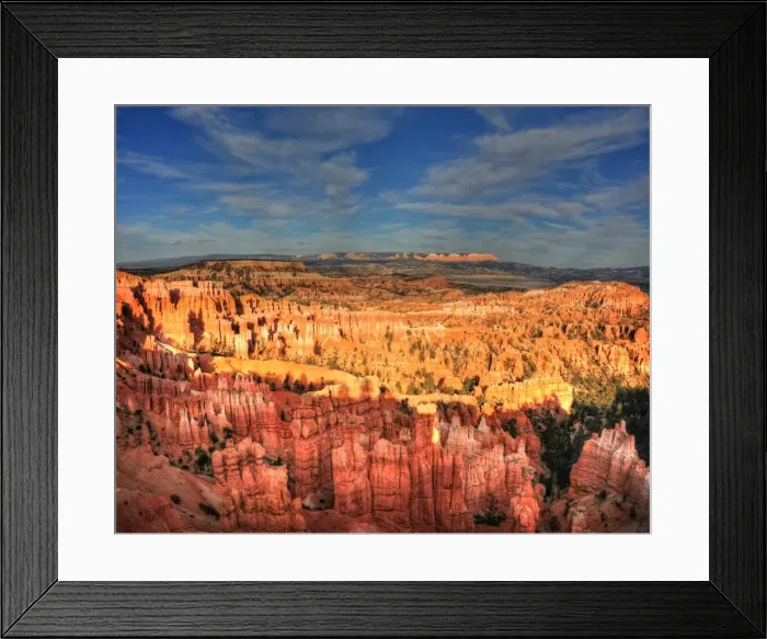Framed Print : A scenic view at the first light of morning, in the Bryce Canyon national park, Utah, USA Framed Print : A scenic view at the first light of morning, in the Bryce Canyon national park, Utah, USA