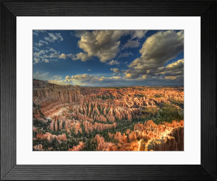 Framed Print : A scenic view at Dusk, in the Bryce Canyon national park, Utah, USA Framed Print : A scenic view at Dusk, in the Bryce Canyon national park, Utah, USA