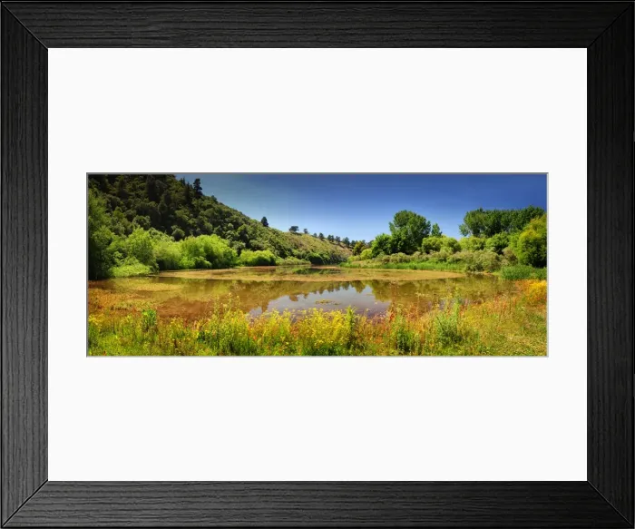 Framed Print : Crater lake, a smaller body of water within the nature reserve of the Blue Lake, Mount Gambier, South Australia Framed Print : Crater lake, a smaller body of water within the nature reserve of the Blue Lake, Mount Gambier, South Australia