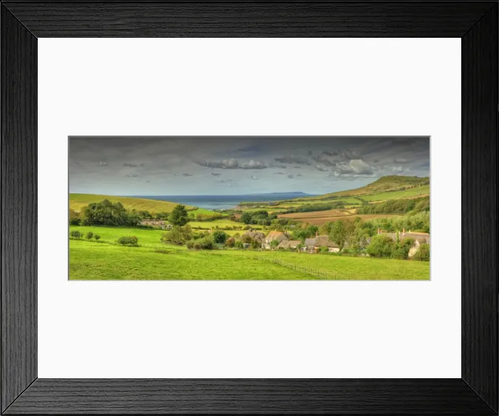 Framed Print : A view of the coastline at Kimmeridge bay, Jurassic coastline of Dorset, south west England