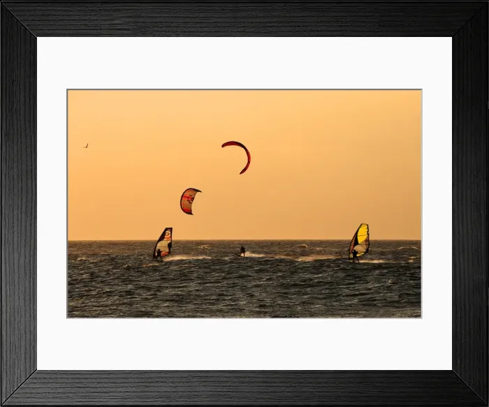 Framed Print : Catching the wind, Wind-surfing in Port Phillip bay, Melbourne, Victoria Framed Print : Catching the wind, Wind-surfing in Port Phillip bay, Melbourne, Victoria