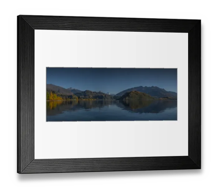 Framed Print : A view of Lake Wanaka in the Autumn season, south island, New Zealand Framed Print : A view of Lake Wanaka in the Autumn season, south island, New Zealand