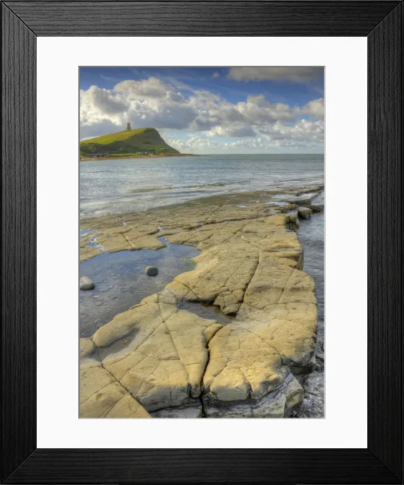Framed Print : Kimmeridge Bay, on the World Heritage Jurassic coastline of Dorset, south west England Framed Print : Kimmeridge Bay, on the World Heritage Jurassic coastline of Dorset, south west England