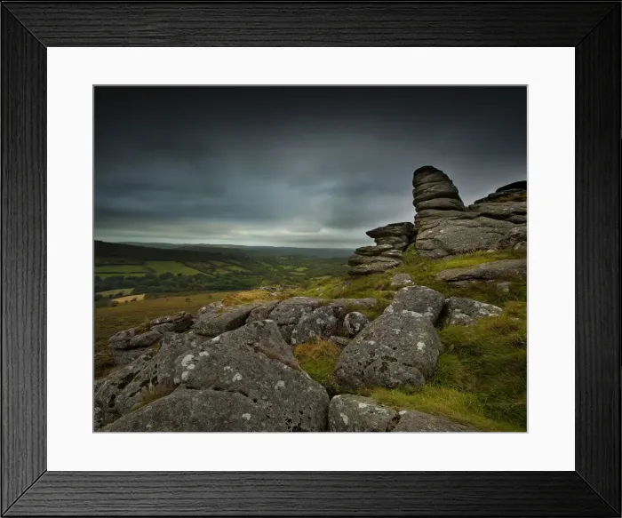 Framed Print : Hound tor, up in the hills of Dartmoor, Devon, England
