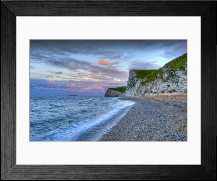 Framed Print : The Jurassic coastline at Durdle door in Dorset, south west England