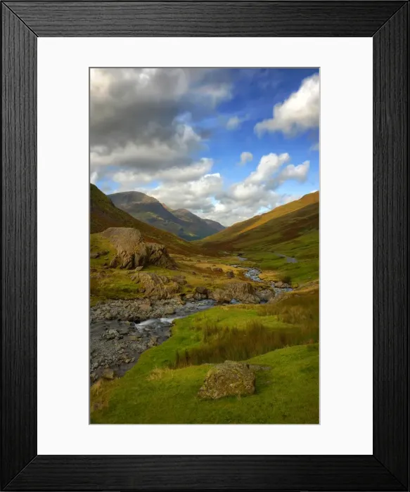 Framed Print : Honister pass near Gatesgarth in the Lake district, Cumbria, England Framed Print : Honister pass near Gatesgarth in the Lake district, Cumbria, England