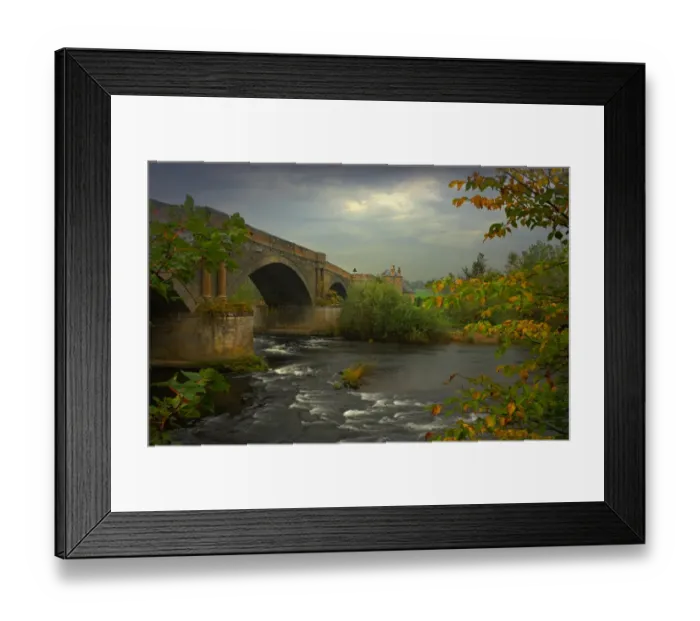 Framed Print : The river Tweed in the borders area of south eastern Scotland