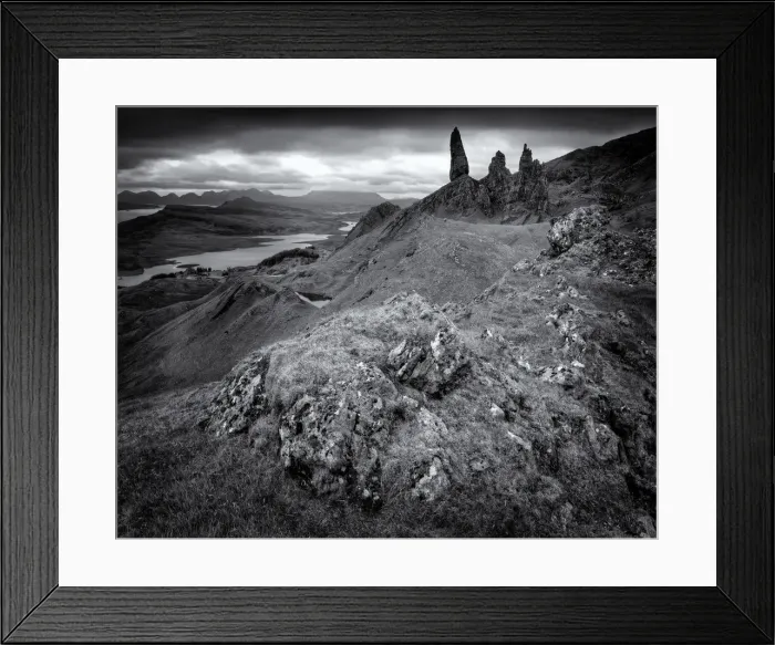 Framed Print : Old man of Storre, Isle of Skye, Inner Hebrides, Scotland