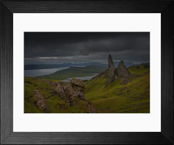 Framed Print : Old man of Storre, Isle of Skye, Inner Hebrides, Scotland