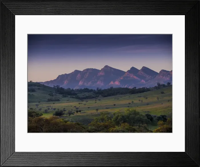 Framed Print : A view of the southern Flinders Ranges National Park near Wilpena, in South Australia