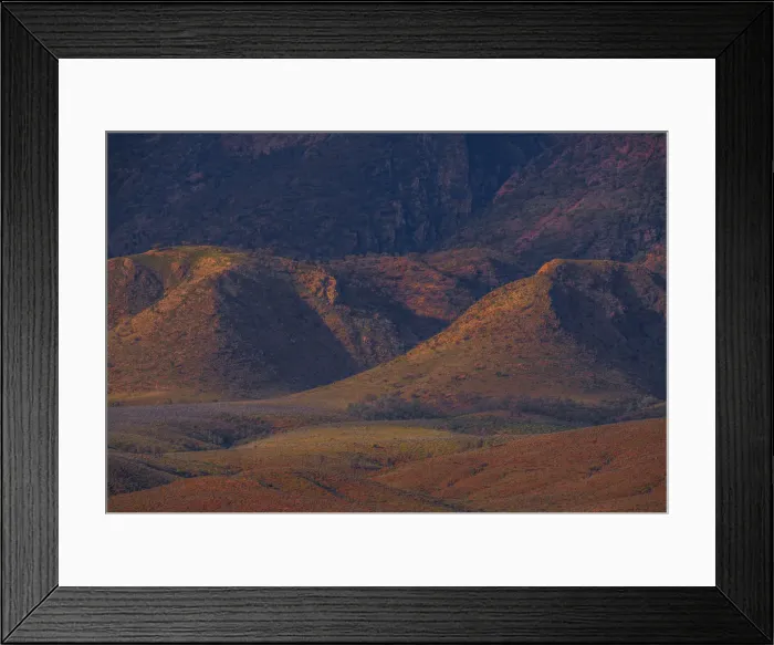 Framed Print : View to the remote and spectacular mountains of the Flinders Ranges in outback South Australia