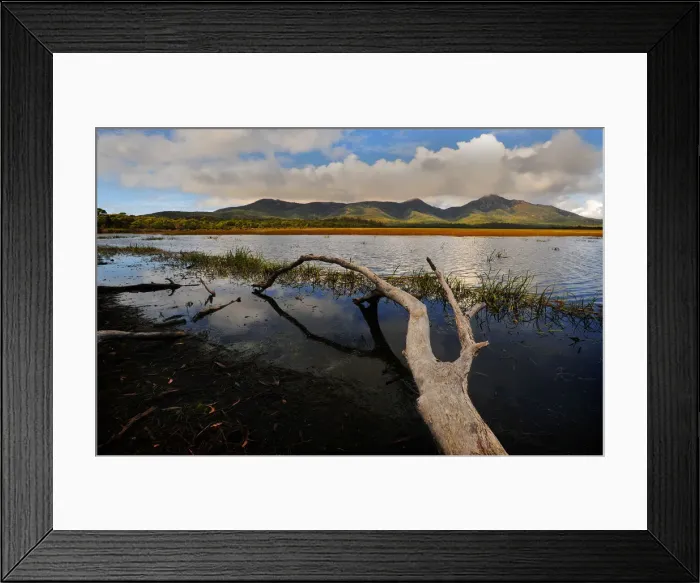 Framed Print : Coastal lagoon in the Freycinet National Park, East coast of Tasmania