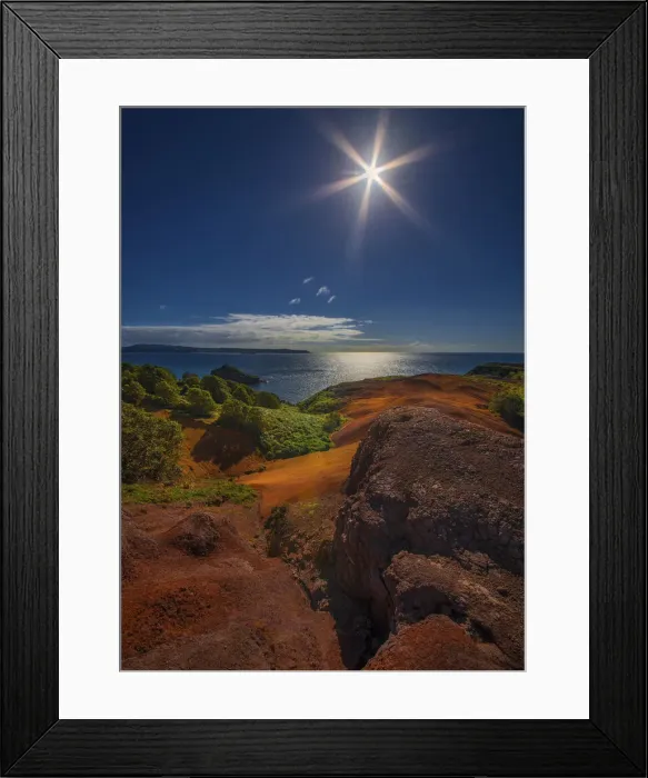 Framed Print : Sunstar over the coastline on Phillip Island, a small islet near Norfolk Island Framed Print : Sunstar over the coastline on Phillip Island, a small islet near Norfolk Island