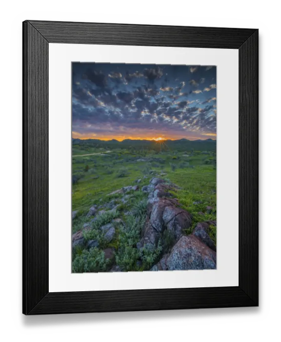 Framed Print : Sunset in the Bunaroo valley in the southern region of Flinders Ranges National Park, South Australia Framed Print : Sunset in the Bunaroo valley in the southern region of Flinders Ranges National Park, South Australia