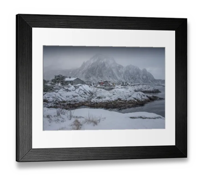 Framed Print : A winter scene in Svelvaar, Lofoten Peninsular, Norway Framed Print : A winter scene in Svelvaar, Lofoten Peninsular, Norway