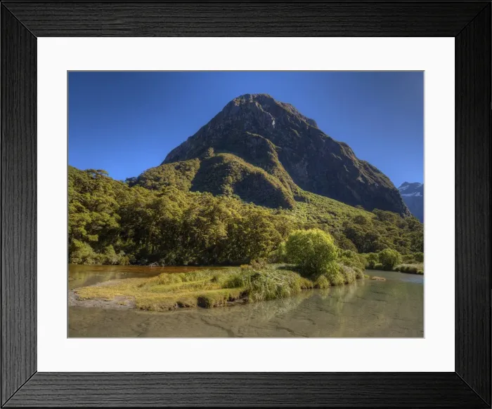 Framed Print : Lake Mintaro, Milford Sound, South Island of New Zealand Framed Print : Lake Mintaro, Milford Sound, South Island of New Zealand