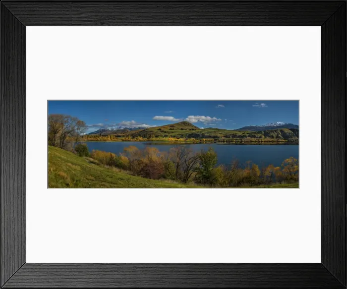 Framed Print : Lake Hayes in the Autumn on the South Island of New Zealand Framed Print : Lake Hayes in the Autumn on the South Island of New Zealand