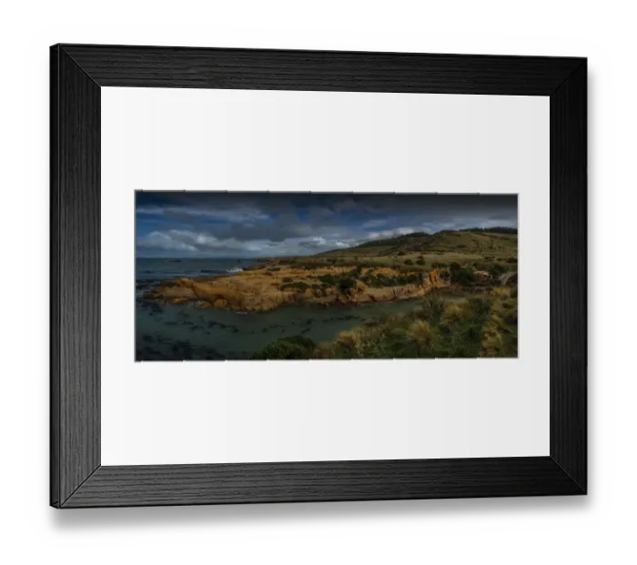 Framed Print : The coastline near Hillgrove on the South Island of New Zealand