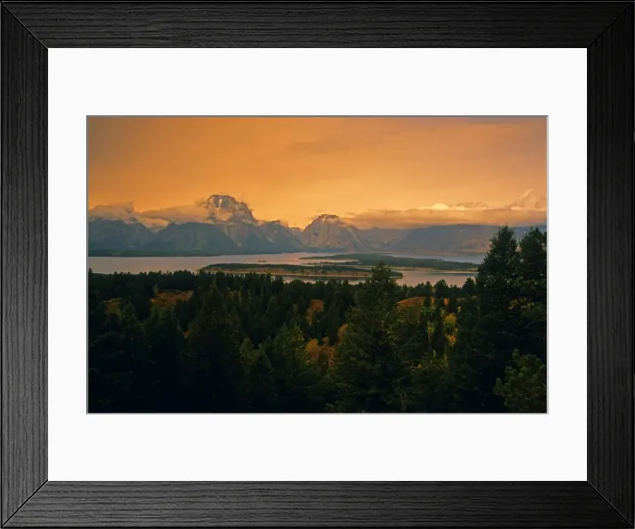 Framed Print : The view from the summit of Signal mountain to the Teton Range, Wyoming, USA Framed Print : The view from the summit of Signal mountain to the Teton Range, Wyoming, USA