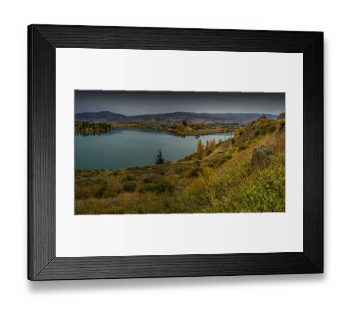Framed Print : Autumn in Cromwell, south island New Zealand