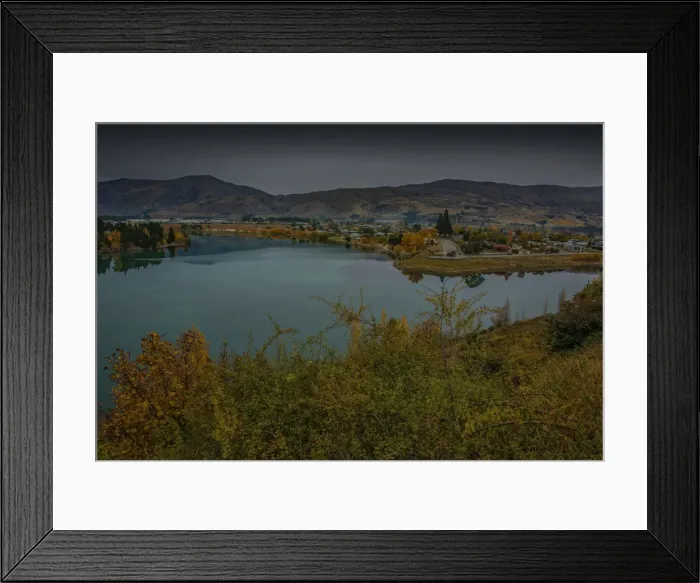Framed Print : Autumn in Cromwell, south island New Zealand Framed Print : Autumn in Cromwell, south island New Zealand