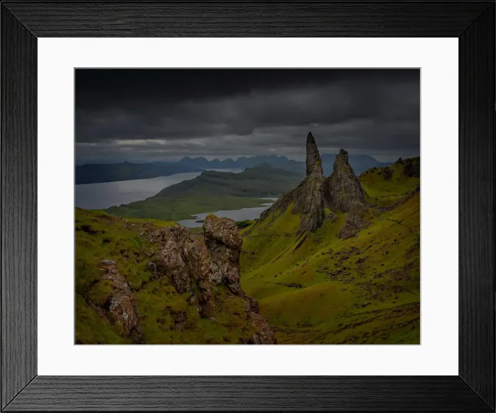 Framed Print : Old man of Storre, Isle of Skye, Inner Hebrides, Scotland Framed Print : Old man of Storre, Isle of Skye, Inner Hebrides, Scotland