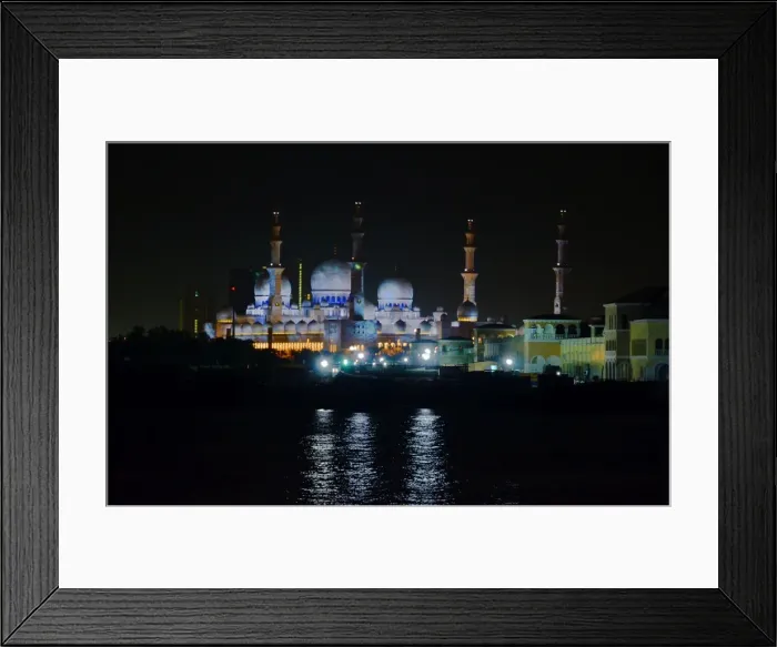 Framed Print : Sheikh Zayed mosque Abu Dhabi United Arab Emirates Framed Print : Sheikh Zayed mosque Abu Dhabi United Arab Emirates