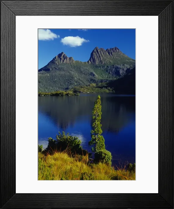 Framed Print : Dove lake, Cradle Mountain National Park, central Tasmanian highlands Framed Print : Dove lake, Cradle Mountain National Park, central Tasmanian highlands