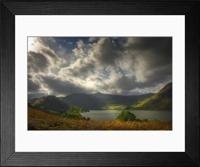 Framed Print : Crummock water, Lakes District, Cumbria, England Framed Print : Crummock water, Lakes District, Cumbria, England