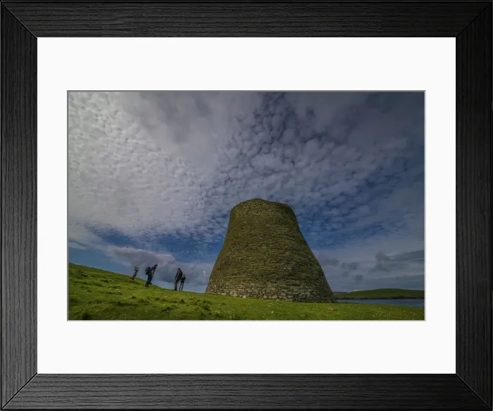 Framed Print : The coastline on Mousa, one of the smaller Islands in the Shetlands group, Scotland, United Kingdom