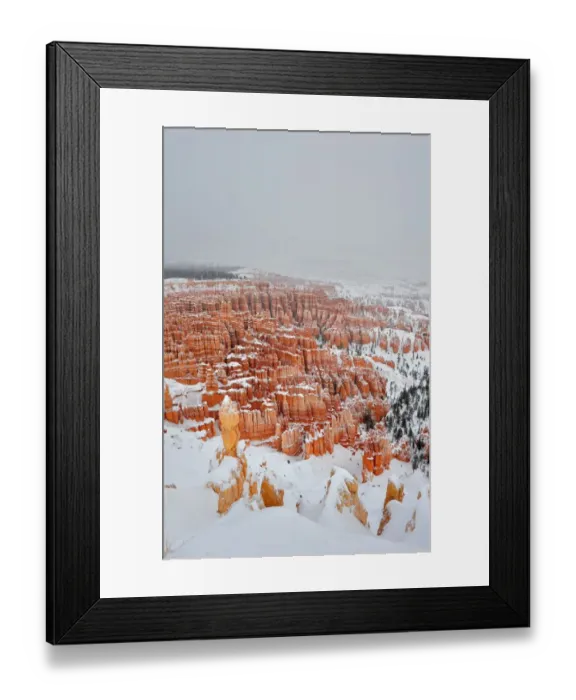 Framed Print : Bryce Canyon National park with a winter covering of snow, Utah, south west United States