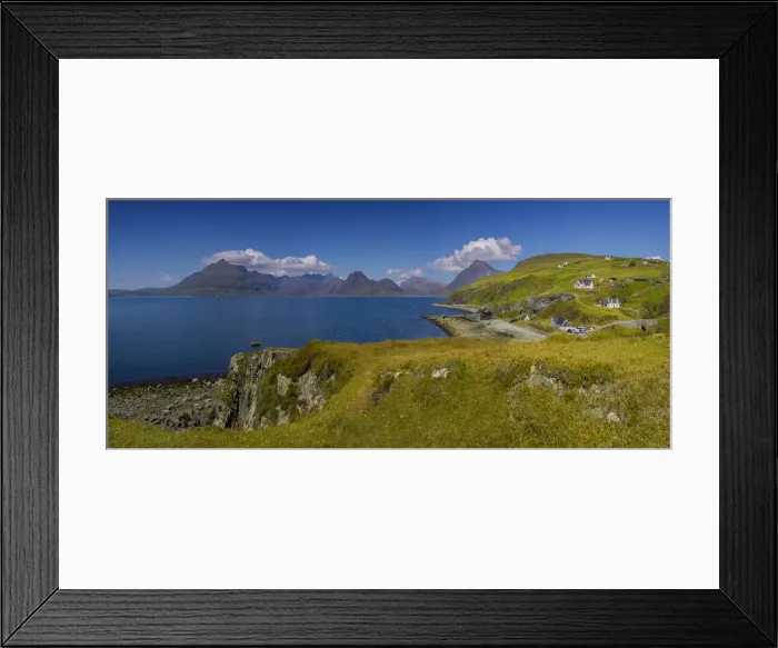 Framed Print : The coastline of Elgol on the Isle of Skye, Inner Hebrides, Western Scotland Framed Print : The coastline of Elgol on the Isle of Skye, Inner Hebrides, Western Scotland
