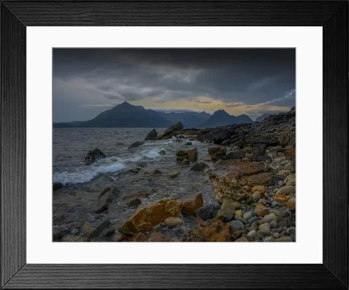 Framed Print : The coastline of Elgol on the Isle of Skye, Inner Hebrides, Western Scotland Framed Print : The coastline of Elgol on the Isle of Skye, Inner Hebrides, Western Scotland