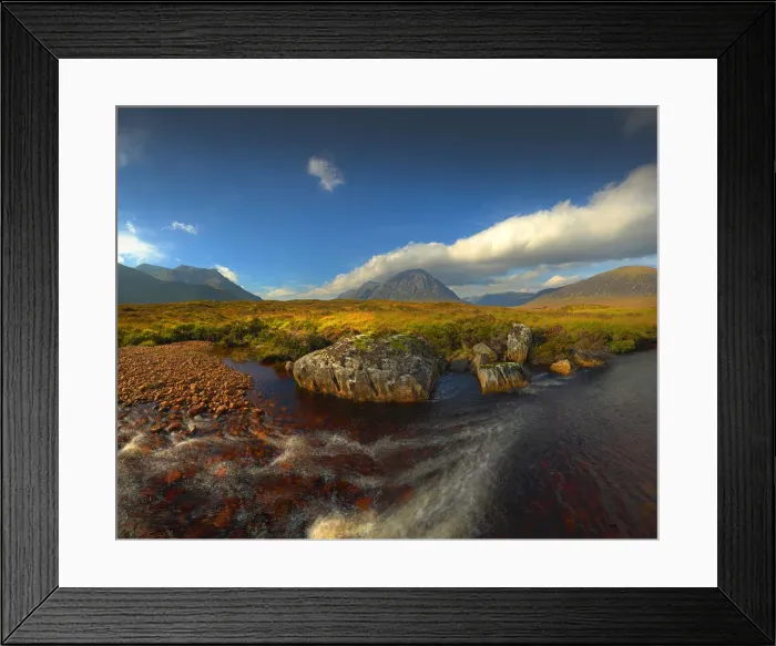 Framed Print : The scenically beautiful mountainous area of Etive mor in the Western highlands of Scotland