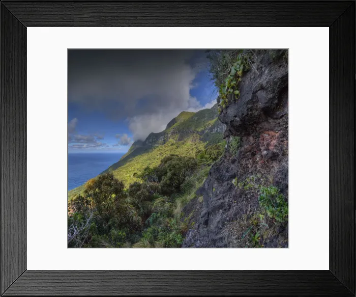 Framed Print : Scenically beautiful and a world heritage designated location, Lord Howe Island lies between the South Pacific ocean and the Tasman sea off the coast of New South Wales, Australia