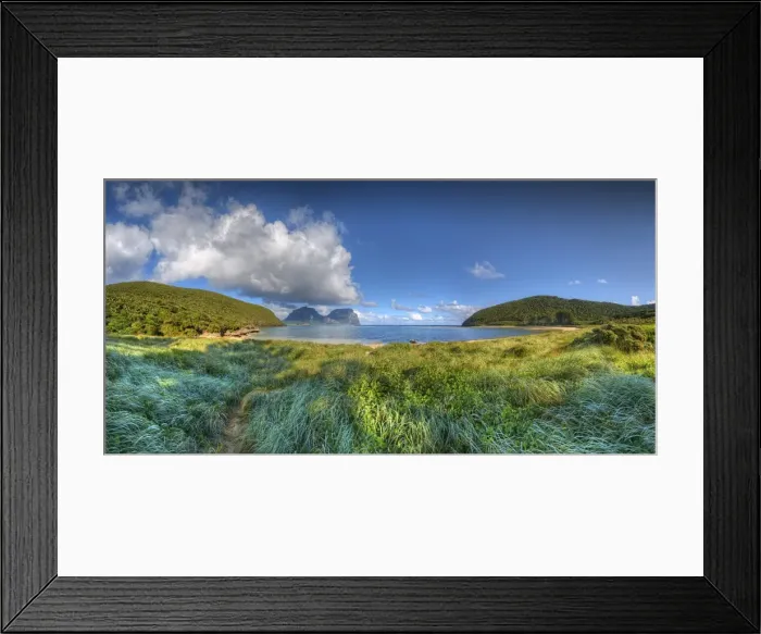 Framed Print : Scenically beautiful and a world heritage designated location, Lord Howe Island lies between the South Pacific ocean and the Tasman sea off the coast of New South Wales, Australia