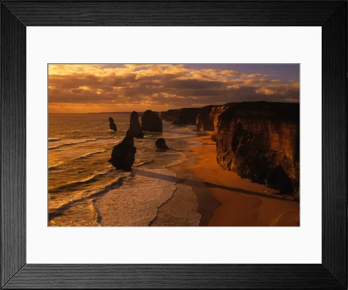 Framed Print : View to the 12 apostles on the Shipwreck coastline near Port Campbell, Victoria Framed Print : View to the 12 apostles on the Shipwreck coastline near Port Campbell, Victoria